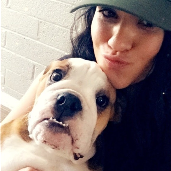 Meet your Posher, Lynette - Picture 2 of 2